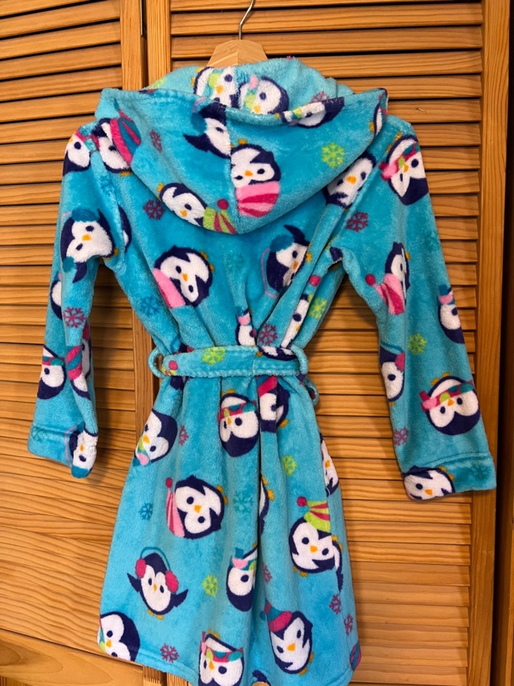 💚 3 for $15💚Kumar Kids Distressed Hooded Robe Penguin print Kids size S (7/8) - Picture 6 of 16